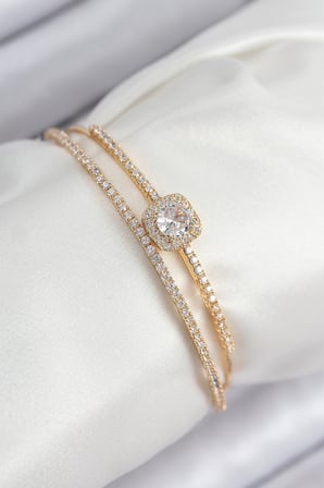 Pirinç Zirkon Taşlı Baget Model Gold Renk Kadın Bileklik 5886