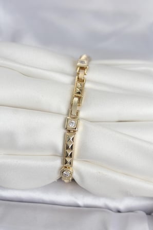 Xuping Punta Model Gold Renk Kadın Bileklik 5886