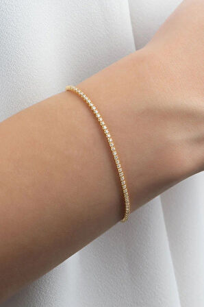 Melek Kanatlı Kolye & Kadın Kol Saati & 2'li Su Yolu Bileklik & Gold Renk Taş Küpe Hediye Seti