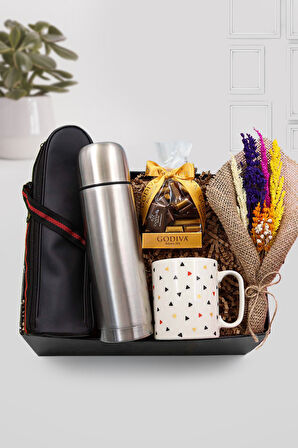 Çantalı Gri Termos & Geometrik Detaylı Kupa & Kurutulmuş Çiçek Buketi & Godiva Çikolata Hediye Seti