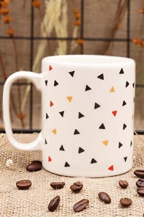 Çantalı Gri Termos & Geometrik Detaylı Kupa & Kurutulmuş Çiçek Buketi & Godiva Çikolata Hediye Seti