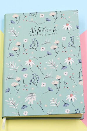 Yeşil Çiçekli Defter & Peluş Kılıflı Pembe Renk Cam Matara Hediye Seti