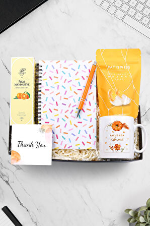 Konfeti Defter & Kolonya & Turuncu Tükenmez Kalem & Kupa & Patiswiss Dilimi Hediye Seti