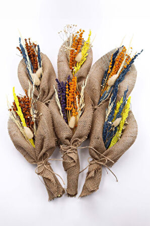 İstiridye İçinde İnci Kolye & Işıklı Melek Kar Küre & Çiçek Buketi & Çikolata Hediye Seti