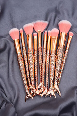 Baskılı El Çantası & Havlu & 2'li Makyaj Fırçası & Duş Jeli & Bubble Mum & Mini Kolonya Hediye Seti