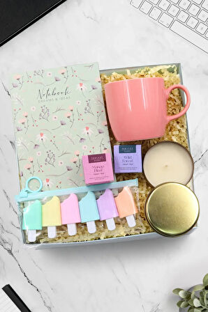 Yeşil Çiçekli Defter & Dondurma Kalem & Metal Mum & Pembe Kupa & Teashop 2'li Bitki Çayı Hediye Seti