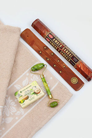 Yves Rocher Sabun & Çubuk Tütsü & El, Yüz Havlusu & Yeşim Taşı Yüz Masaj Aleti Hediye Seyahat Seti