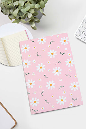 Papatya Baskılı Defter & Tükenmez Kalem & Kutulu Mum & Yıldız Anahtarlık & Çelik Termos Hediye Seti