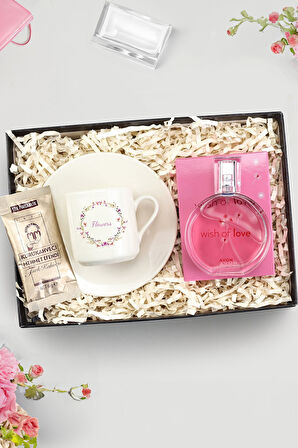 Tasarım Fincan & Tek İçimlik Türk Kahvesi & Wish of Love Parfüm Kadına Hediye Seti