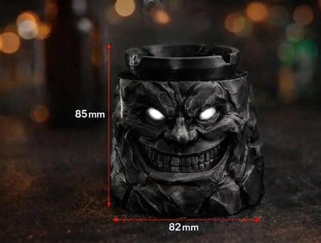 Alse 3D Korku Tasarımlı 3D Kül Tablası – Kapaklı, Dekoratif, Özel Tasarım Masaüstü Aksesuarı (85MM x 82MM)(SİYAH)