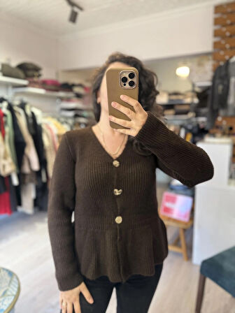 V Yaka Fırfırlı Hırka