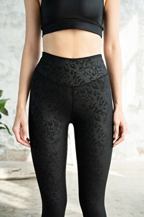 Dar Kesim Toparlayıcı Spor Tayt Lorient Deri Görünümlü Tayt