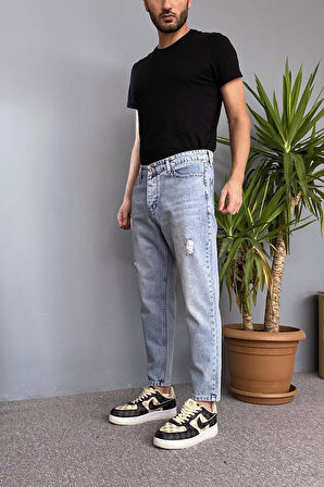 Yırtık Detaylı Açık Mavi Kot Pantolon