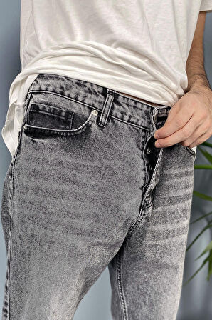 Taşlanmış Gri Renk Kot Pantolon