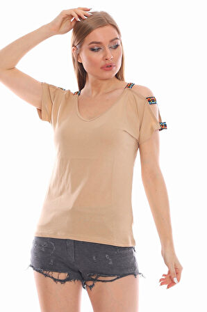 Omuz Detaylı Ten Rengi Tişört