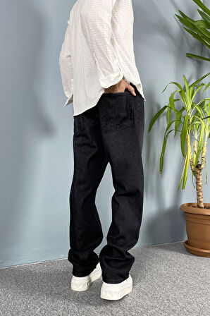 Taşlanmış Siyah Baggy Fit Jean Pantolon