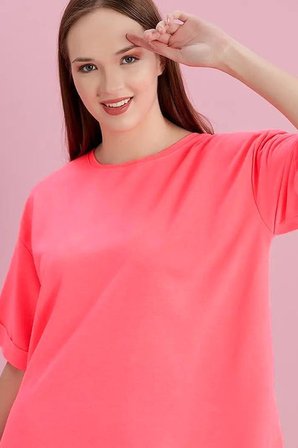 Yırtmaçlı Düşük Kol Geniş Bisiklet Yaka Oversize Tişört