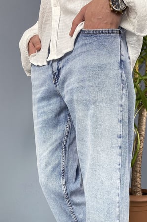 Mavi Taşlanmış Jean - Kot Pantolon