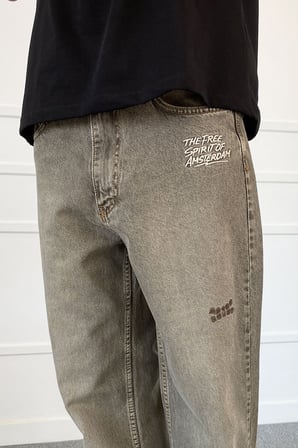 Eskitme Nakışlı Yıkamalı Regular Kalıp Denim Jean Kot Pantolon