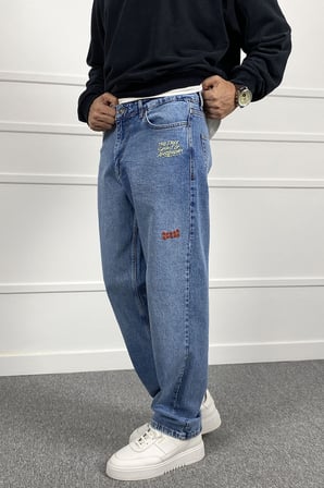 Eskitme Nakışlı Yıkamalı Regular Kalıp Denim Jean Kot Pantolon