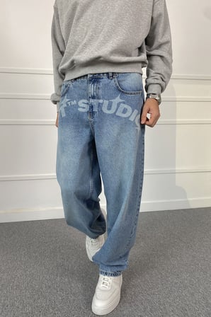 Studio Baskılı Loose Fit Mavi Jean