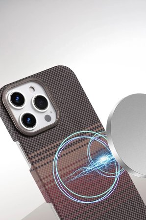 Newface Apple iPhone 16 Pro Max Vega Magsafe Kapak - Yeşil