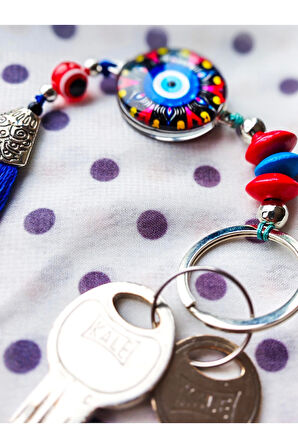 Kırmızı Siyah Cam Boncuklu Mavi Püsküllü Anahtarlık