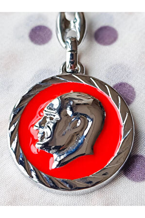 Atatürk Kabartmalı Kırmızı Metal Anahtarlık