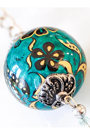 Yeşil Sıcak Hava Balonu Şeklinde Üzeri Çiçek Desenli Uç Kısmı Zincir Süslemeli Anahtarlık