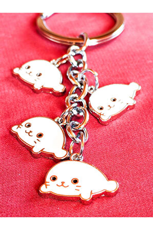 Beyaz Fok Balıkları Metal Anahtarlık