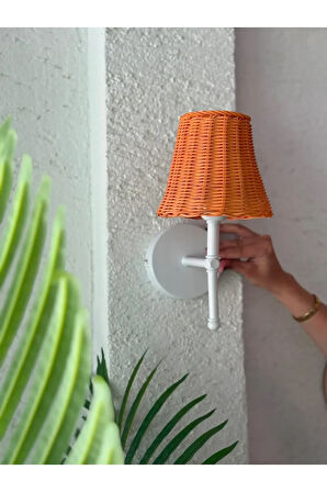 Turuncu Rattan Kablosuz Pilli Duvar Aydınlatması Aplik - Alt Beyaz