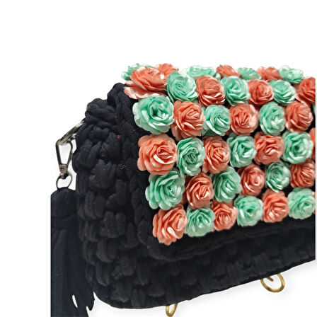 PENYE İP ÖRGÜSÜ ÇİÇEK DETAYLI EL YAPIMI KADIN ( ÇAPRAZ) OMUZ ÇANTASI