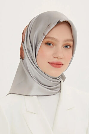 Armine Nostalji Serisi İpek Twill Eşarp 8737D-31