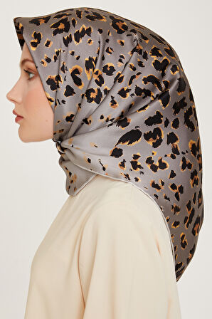 Armine Nostalji Serisi İpek Twill Eşarp 9249D-31