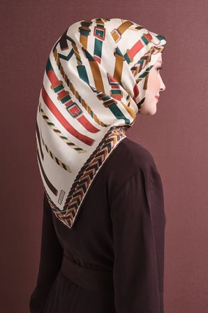 Armine Karma Desenli Jakarlı Sura İpek Eşarp 9607DS