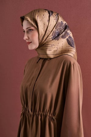 Armine Çiçek Desenli Sura İpek Eşarp 9617DS