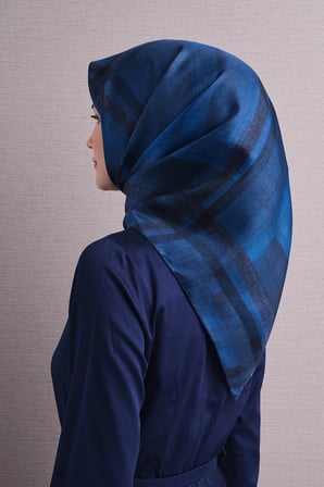 Armine Geometrik Desenli Sura İpek Eşarp 9618DS