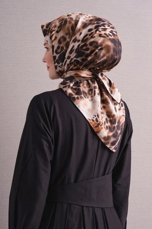 Armine Leopar Desenli Sura İpek Eşarp 9641DS