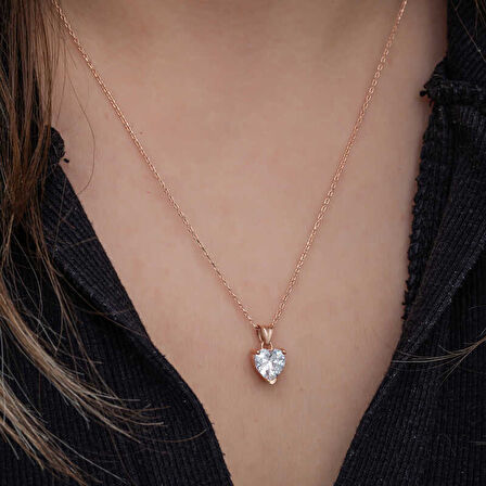 925 Ayar Gümüş Rose Beyaz Taşlı Kalpli Kadın Kolye