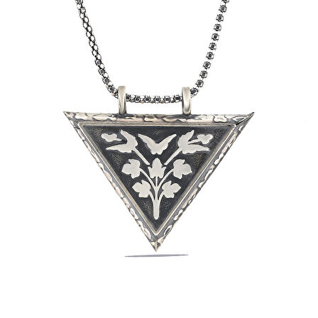 925 Ayar Gümüş Üçgen İçi Açılabilen Çiçek Muskalık Gümüş Kolye