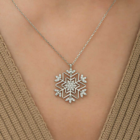 925 Ayar Gümüş Kar Tanesi Kadın Gümüş Kolye