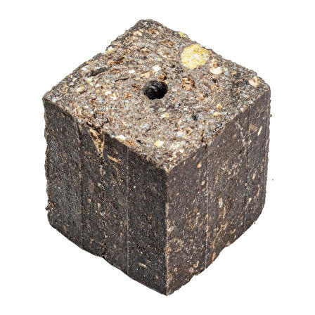 Sazan Yemi - Delikli Küspe - Ayçiçek - Kare - 30 Kg