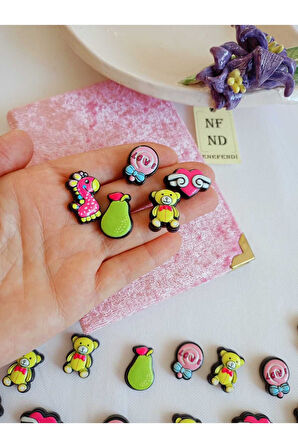 5 ADET STİCKER 3D YAPIŞKANLI MATARA STİCKER HEDİYE OYUNCAK DESENLİ RESİMDEKİLER GELİR