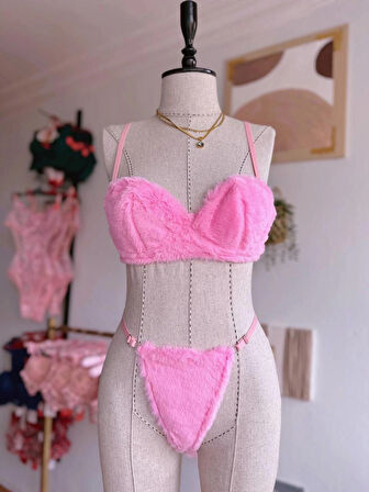 PELUŞ İÇ ÇAMAŞIRI TAKIMI