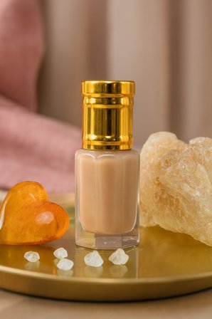 AROMENZA Amberli Misk – 6 ml Doğal Amber Kokulu Zarif, Derin ve Kalıcı Koku Deneyimi | Özel Esans