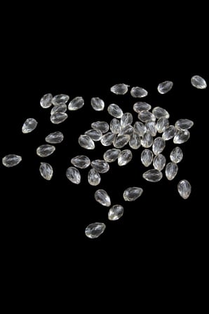 10x14 mm Damla Vizon Akrilik Boncuk (25 gr 34 Adet)