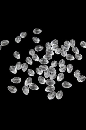 Akrilik Damla Boncuk 10x14 mm Şeffaf Boncuk (25 gr 34 Adet)