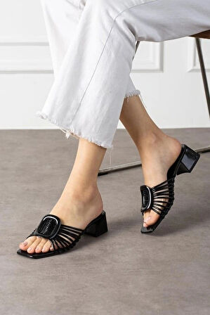 Anca Siyah Rugan Topuklu Terlik