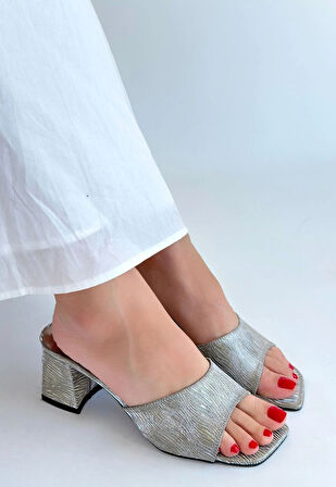 Luart Platin Simli Topuklu Terlik