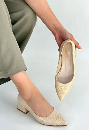 Meort Bej Rugan Topuklu Ayakkabı